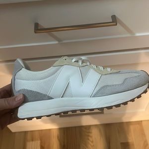 New Balance Calia 327